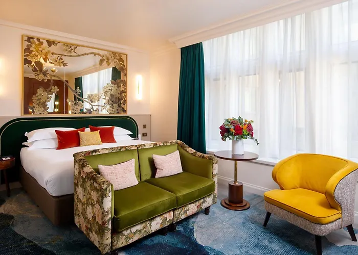 The Capital Hotel, Apartments & Townhouse - Small Luxury Hotels Of The World Londra